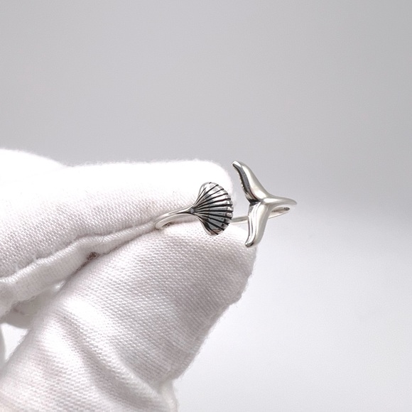 Sale $12 Firm! .925 Sterling Silver Mermaid and Seashell Ring - Picture 7 of 13